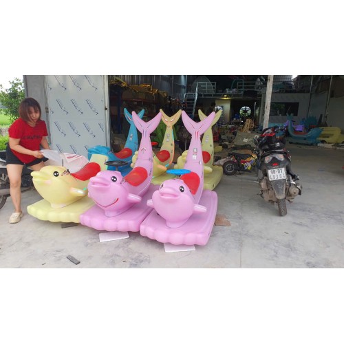 Xe điện cá phát sáng Xe điện cá phát sáng