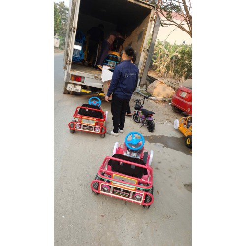Ô tô điện bánh phát sáng Ô tô điện bánh phát sáng